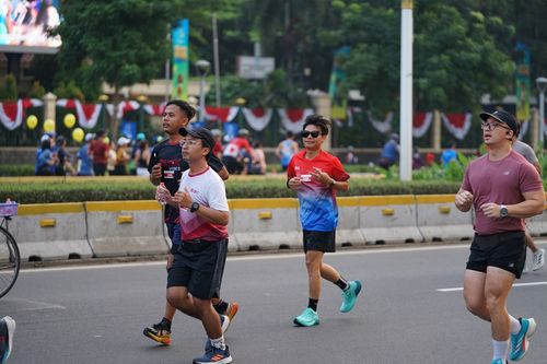 Race photo from One Run 10K Vibes 2024
