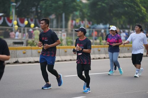 Race photo from One Run 10K Vibes 2024