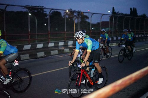 Race photo from Cycling de Jabar 2024