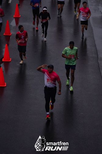 Race photo from Smartfren Run 2024