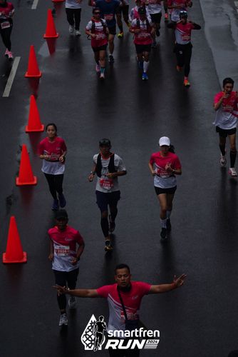 Race photo from Smartfren Run 2024