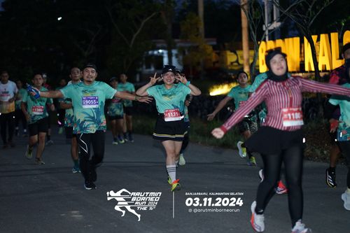 Race photo from Arutmin Borneo Run 2024