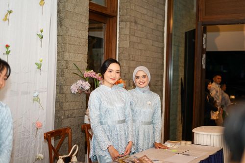 Race photo from Pernikahan Safira & Mugi