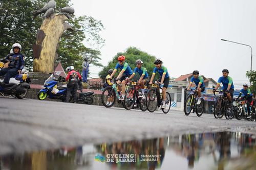 Race photo from Cycling de Jabar 2024