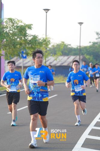 Race photo from ISOPLUS RUN 2025 - JAKARTA
