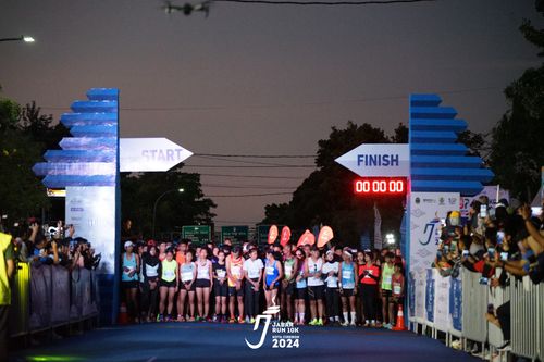 Race photo from Jabar Run 10K 2024