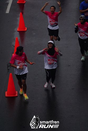 Race photo from Smartfren Run 2024