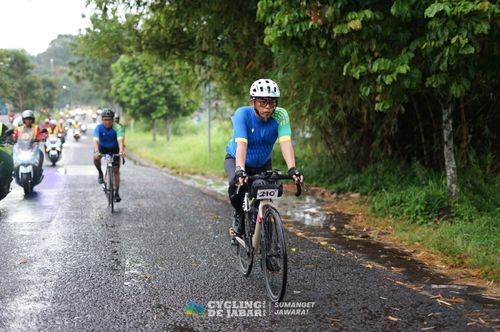 Race photo from Cycling de Jabar 2024