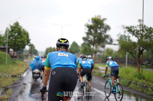 Race photo from Cycling de Jabar 2024