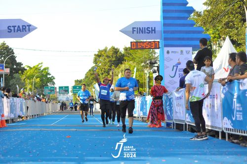 Race photo from Jabar Run 10K 2024