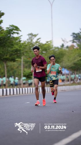 Race photo from Arutmin Borneo Run 2024