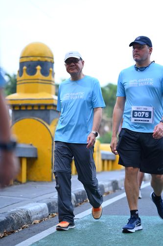 Race photo from KEMLU RUN 2025