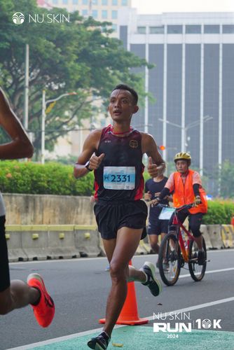 Race photo from Nu Skin Run 10K