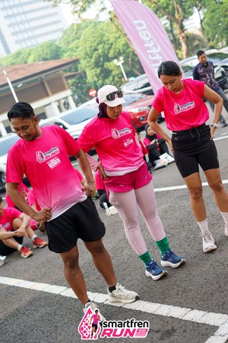 Race photo from Shakeout Run - Smartfren Run