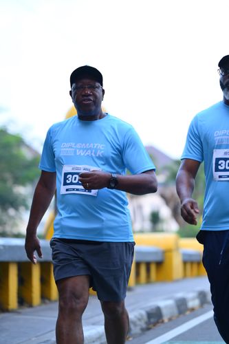 Race photo from KEMLU RUN 2025