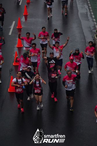 Race photo from Smartfren Run 2024