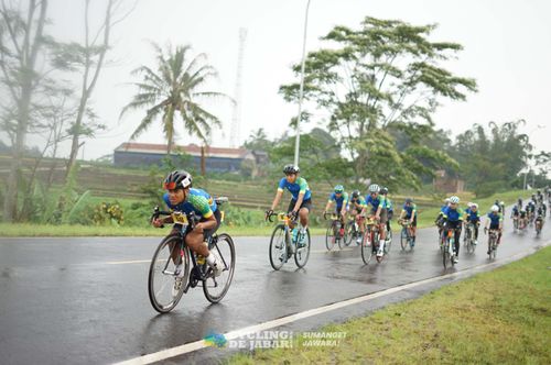Race photo from Cycling de Jabar 2024