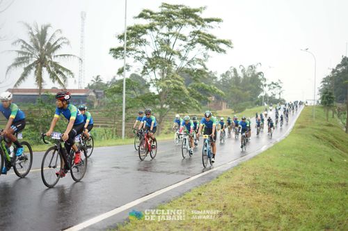 Race photo from Cycling de Jabar 2024