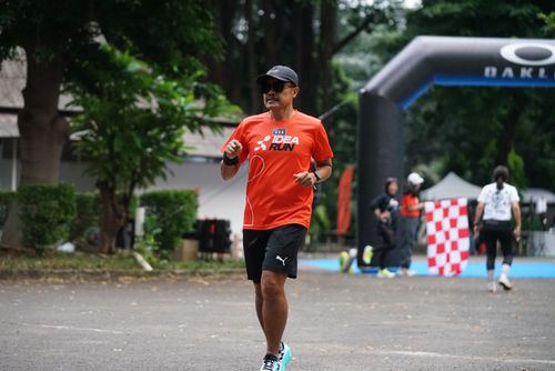 Race photo from Buru Buru Sports Festival Last Sunday Run