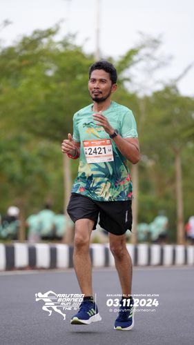 Race photo from Arutmin Borneo Run 2024