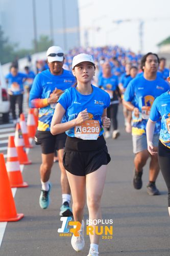 Race photo from ISOPLUS RUN 2025 - JAKARTA