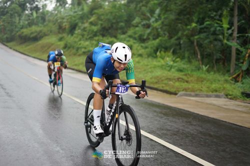Race photo from Cycling de Jabar 2024