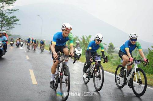 Race photo from Cycling de Jabar 2024