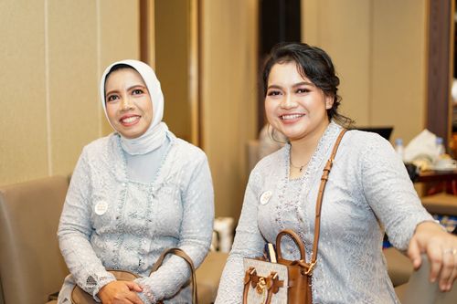 Race photo from Pernikahan Safira & Mugi