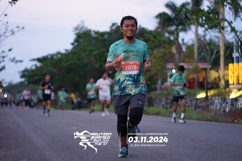 Race photo from Arutmin Borneo Run 2024