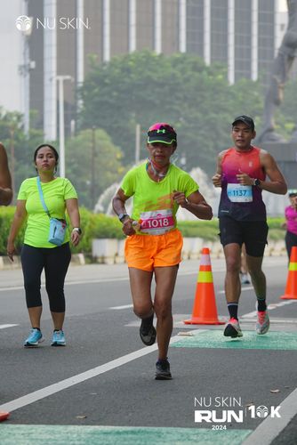 Race photo from Nu Skin Run 10K
