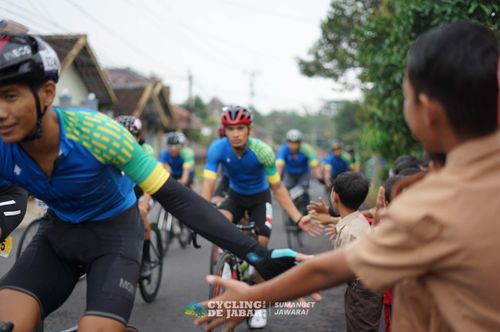 Race photo from Cycling de Jabar 2024