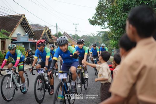 Race photo from Cycling de Jabar 2024