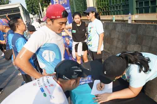 Race photo from Lari Bareng Yuk!