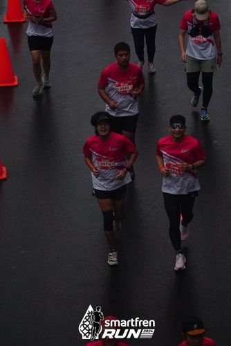 Race photo from Smartfren Run 2024