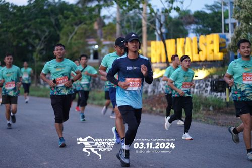 Race photo from Arutmin Borneo Run 2024