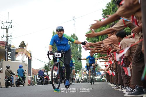 Race photo from Cycling de Jabar 2024