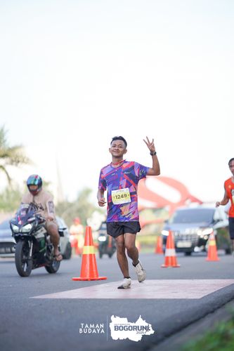 Race photo from Taman Budaya x BOGORUN 2025