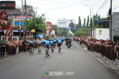 Race photo from Cycling de Jabar 2024