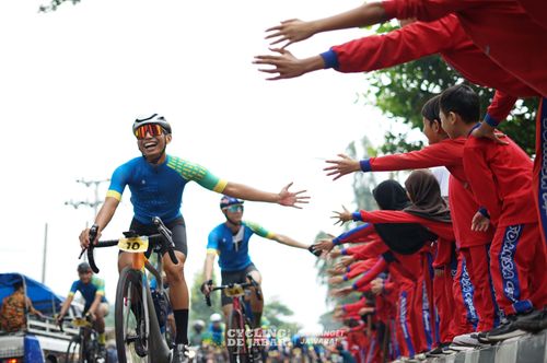 Race photo from Cycling de Jabar 2024