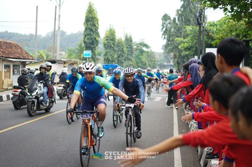 Race photo from Cycling de Jabar 2024