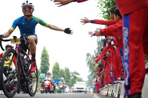 Race photo from Cycling de Jabar 2024