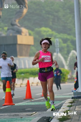 Race photo from Nu Skin Run 10K