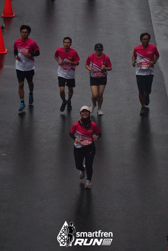 Race photo from Smartfren Run 2024