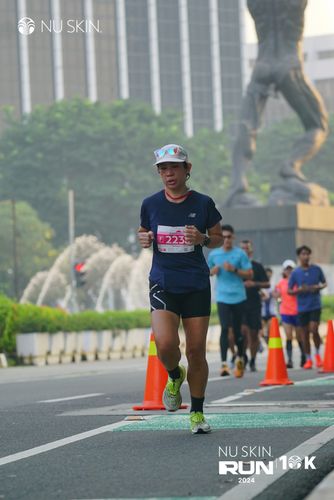 Race photo from Nu Skin Run 10K