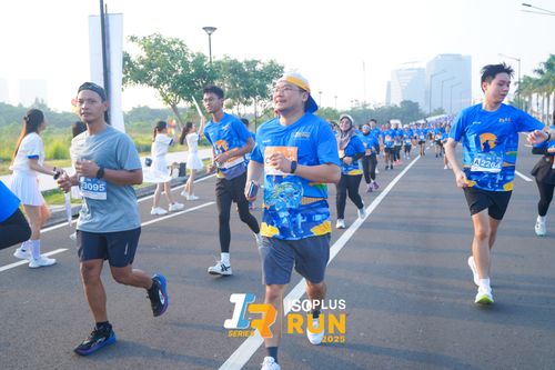 Race photo from ISOPLUS RUN 2025 - JAKARTA