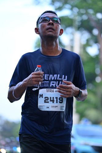 Race photo from KEMLU RUN 2025