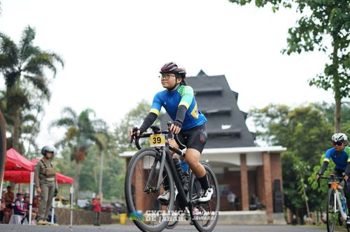 Race photo from Cycling de Jabar 2024