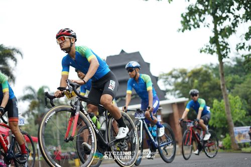 Race photo from Cycling de Jabar 2024