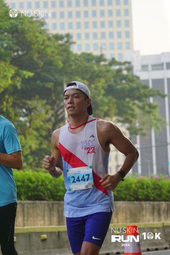 Race photo from Nu Skin Run 10K