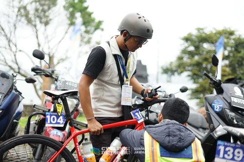 Race photo from Cycling de Jabar 2024